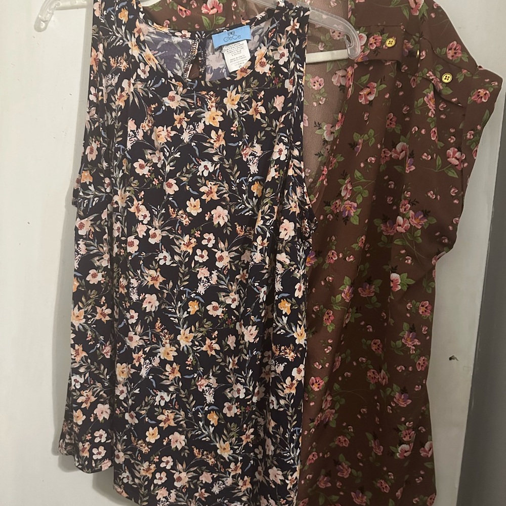 Floral Sleeveless Blouse Set